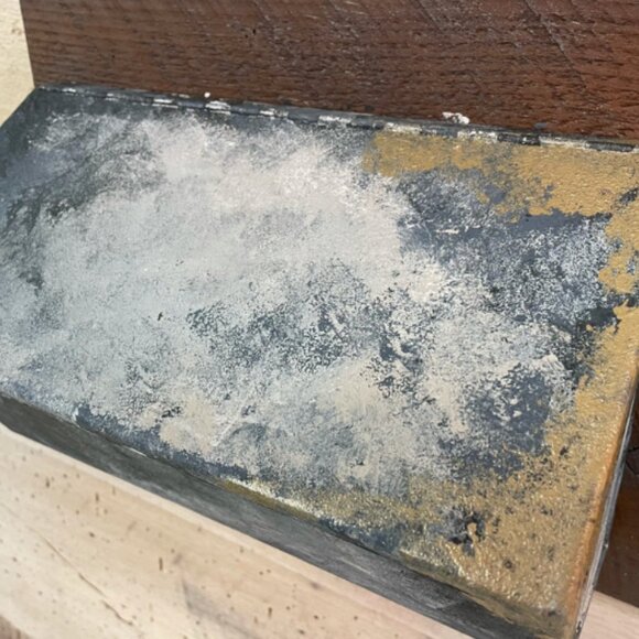 Wall trunk box on an upcycled wood for wall decoration - Picture 5 of 5